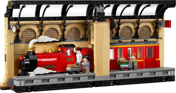 LEGO 76450 Hogwarts Express Book Nook – Like New | Grade A