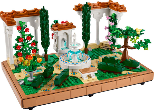 LEGO 10359 Fountain Garden – Used | Grade A